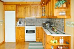 https://storage.googleapis.com/homestra-images/property-image-727358cc-ebf8-4558-9335-aaa456caaa18-1747769572.jpg