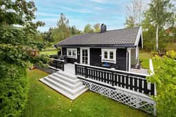 https://storage.googleapis.com/homestra-images/property-image-73615b44-f8db-4c82-8264-13eb165cd1a7-1760633347.jpg