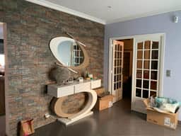 https://storage.googleapis.com/homestra-images/property-image-7457a663-2ab4-49f3-8984-ed3fd863eb6f-1752257910.jpg