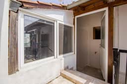 https://storage.googleapis.com/homestra-images/property-image-76067130-b3d1-4d62-8da3-db46041be1a0-1752340359.jpg