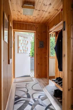 https://storage.googleapis.com/homestra-images/property-image-76b45ff2-18cf-4a31-90ec-febe43c7e1a6-1755283695.jpg