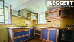 https://storage.googleapis.com/homestra-images/property-image-76d3ba4b-f1bb-4dcd-94b6-512486b27ca9-1752082014.jpg