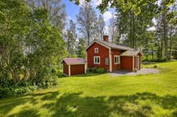 https://storage.googleapis.com/homestra-images/property-image-79dcd7bf-ce87-4151-ae18-23507ff33615-1752945467.jpg