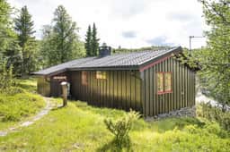 https://storage.googleapis.com/homestra-images/property-image-7a038b85-9e35-484a-8003-9e8a7bb4018e-1746546886.jpg