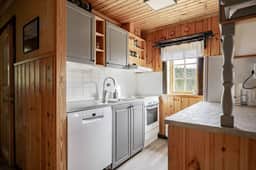 https://storage.googleapis.com/homestra-images/property-image-7bd16f52-e7b0-4a10-86b6-d2a2fce72205-1761395697.jpg