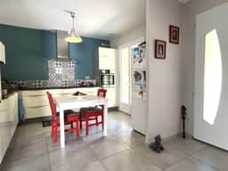 https://storage.googleapis.com/homestra-images/property-image-7ce08996-00ee-437b-a31d-73e2dc1878b0-1786906449.jpg