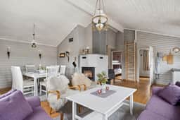 https://storage.googleapis.com/homestra-images/property-image-7e5f5ee4-476e-4ce8-97b1-f341ba3403fa-1777762435.jpg