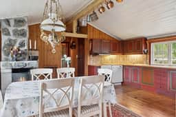 https://storage.googleapis.com/homestra-images/property-image-8326d3aa-6cdc-4366-897c-2cbf62e217f2-1760463539.jpg