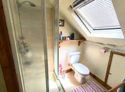 https://storage.googleapis.com/homestra-images/property-image-83651fd6-5cc3-47f7-a35b-c9bad00c41d9-1752515062.jpg