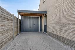 https://storage.googleapis.com/homestra-images/property-image-8450a93b-9061-4df8-8e2c-db632bb94c61-1752862724.jpg