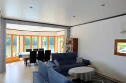 https://storage.googleapis.com/homestra-images/property-image-846a8768-3f4a-4f40-af57-e31d38d24c16-1750425526.jpg