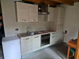 https://storage.googleapis.com/homestra-images/property-image-85802337-4181-4b87-9f3f-5bed63b0c2f7-1751795447.jpg