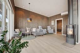 https://storage.googleapis.com/homestra-images/property-image-85f2ce58-3485-4848-ab25-364440b6da65-1760209150.jpg