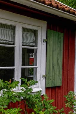 https://storage.googleapis.com/homestra-images/property-image-86e7afb6-9597-423c-9ed0-6794728ae7ac-1758452775.jpg