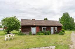https://storage.googleapis.com/homestra-images/property-image-8a45a710-8431-4bd6-a4ed-d8ffc7e742b3-1750275954.jpg