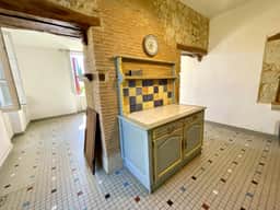 https://storage.googleapis.com/homestra-images/property-image-8c0400cf-b147-433c-9d04-9e471d5b033d-1753635884.jpg