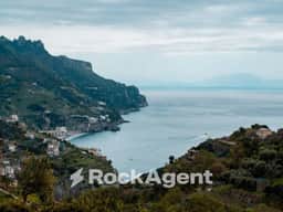 https://storage.googleapis.com/homestra-images/property-image-8cf27172-9307-4547-b485-5acef5c3443d-1752340324.jpg