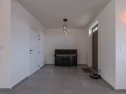 https://storage.googleapis.com/homestra-images/property-image-8d95a0a5-0abe-4cd7-abb5-038cd015170d-1754735451.jpg