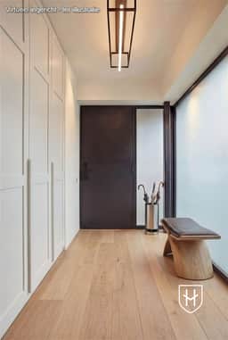 https://storage.googleapis.com/homestra-images/property-image-8fc2a060-bc8b-4f6e-9ba7-9a9a7b1c2423-1776853577.jpg