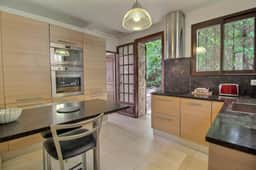 https://storage.googleapis.com/homestra-images/property-image-90725977-4bd7-4791-b36f-24b00f0a0238-1753205885.jpg