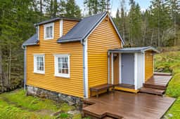 https://storage.googleapis.com/homestra-images/property-image-90e3cefd-5d75-4d1a-99f4-5f741c6af78e-1746644622.jpg