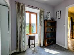 https://storage.googleapis.com/homestra-images/property-image-92bb7a98-22e3-4d20-a63b-3765387a3218-1751804921.jpg