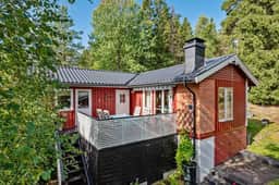 https://storage.googleapis.com/homestra-images/property-image-92edd5d1-c1b6-4e69-bd81-9a74f5b4bc26-1748108382.jpg