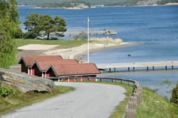 https://storage.googleapis.com/homestra-images/property-image-943d7488-98dc-4015-8210-d0b447ca772e-1790508112.jpg