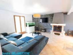 https://storage.googleapis.com/homestra-images/property-image-956d8feb-1b9a-4e7c-96b7-aa78c57db2f3-1755021227.jpg