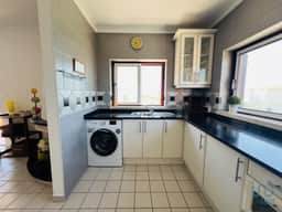 https://storage.googleapis.com/homestra-images/property-image-957f0ef8-65eb-4836-b617-677d39b1f5df-1760550117.jpg