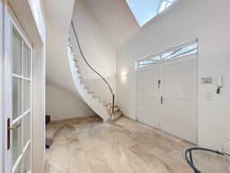 https://storage.googleapis.com/homestra-images/property-image-95ce5615-4b1f-40ce-82b7-3fd21af1cc3d-1753905673.jpg