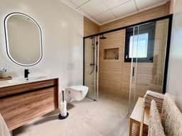 https://storage.googleapis.com/homestra-images/property-image-95d29ddf-4fc9-4f7c-990b-8dec5b8d0bed-1788008765.jpg