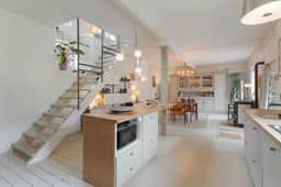 https://storage.googleapis.com/homestra-images/property-image-96348d35-48c6-45d7-9ba2-d045e957d5b3-1747573188.jpg