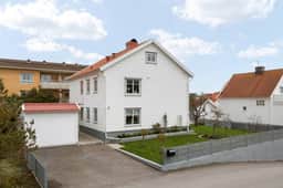 https://storage.googleapis.com/homestra-images/property-image-96924ba1-59ee-42ae-82e4-a9755d2c7cea-1750519509.jpg