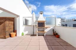 https://storage.googleapis.com/homestra-images/property-image-99bc5f6e-2de5-4f77-a24f-b9f6d3854a70-1791687169.jpg