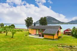 https://storage.googleapis.com/homestra-images/property-image-9a2ab289-609f-4eb2-adb2-10e7f316af11-1754835562.jpg