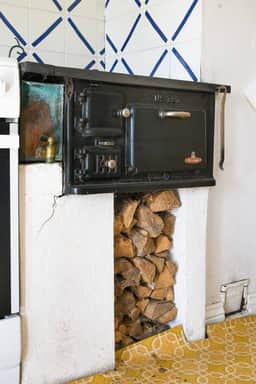 https://storage.googleapis.com/homestra-images/property-image-9c4a2008-8a2f-428a-b242-0dbd2eb351d1-1752176169.jpg