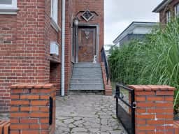 https://storage.googleapis.com/homestra-images/property-image-9ca9bd50-da1c-4e9f-aecd-c22fa566f330-1760209214.jpg