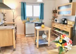 https://storage.googleapis.com/homestra-images/property-image-9e65e641-c561-4161-b537-435af57ab8c3-1750789617.jpg