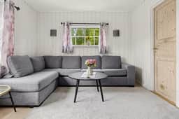https://storage.googleapis.com/homestra-images/property-image-9f96c577-d701-4bfa-8e40-a6edae2727be-1757015767.jpg