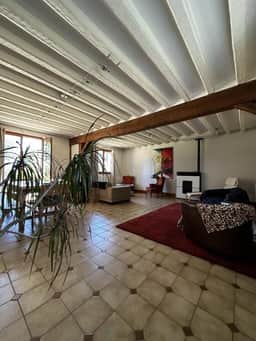 https://storage.googleapis.com/homestra-images/property-image-a043c444-bbce-474d-9592-33c7ed5b341e-1754744178.jpg