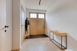 https://storage.googleapis.com/homestra-images/property-image-a0e82c3e-df20-46db-aa9b-cd4b0445f565-1758395006.jpg