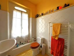 https://storage.googleapis.com/homestra-images/property-image-a278587a-c82f-4b36-ac7a-0cd6cac376a0-1754505965.jpg