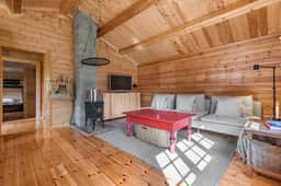 https://storage.googleapis.com/homestra-images/property-image-a4283887-2fb1-41a7-bf4b-f4ea6aa0d8b1-1750598376.jpg