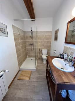 https://storage.googleapis.com/homestra-images/property-image-a489733a-b774-49a7-b54a-f6f3b86b459f-1756056285.jpg