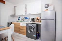 https://storage.googleapis.com/homestra-images/property-image-a7237b52-6650-4edb-8999-395ba7fd15ee-1759407855.jpg