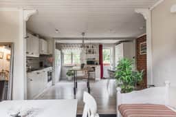 https://storage.googleapis.com/homestra-images/property-image-a8597a03-0d1f-47e4-a28f-b8b34cd3c91e-1754417751.jpg