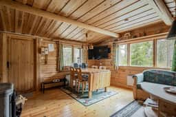 https://storage.googleapis.com/homestra-images/property-image-a8dfbf61-6441-42e3-a585-b46f97c752f9-1758970282.jpg