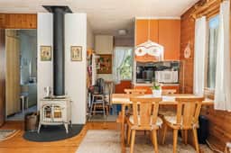 https://storage.googleapis.com/homestra-images/property-image-b0118020-893e-4791-a27a-e562773766c9-1777931454.jpg