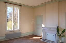 https://storage.googleapis.com/homestra-images/property-image-b1875b6b-09d2-4854-af31-039926387aab-1753534663.jpg